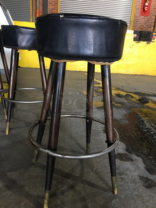 All Black Round Bar Height Stools! With Footrest! With Black Metal Base! 5x Your Bid!