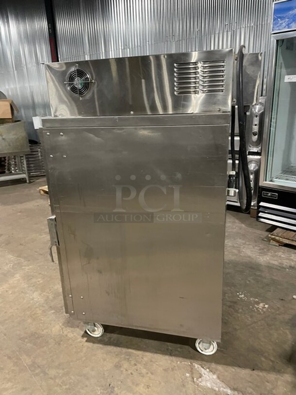 GREAT! Carter Hoffmann Commercial Electric Powered Rethermalizer/Food Warmer! With Built In Pan Holding Rack! All Stainless Steel! On Casters! 208V 3 Phase! Model: RTH18N4 SN: 318347! - Image 4 of 8