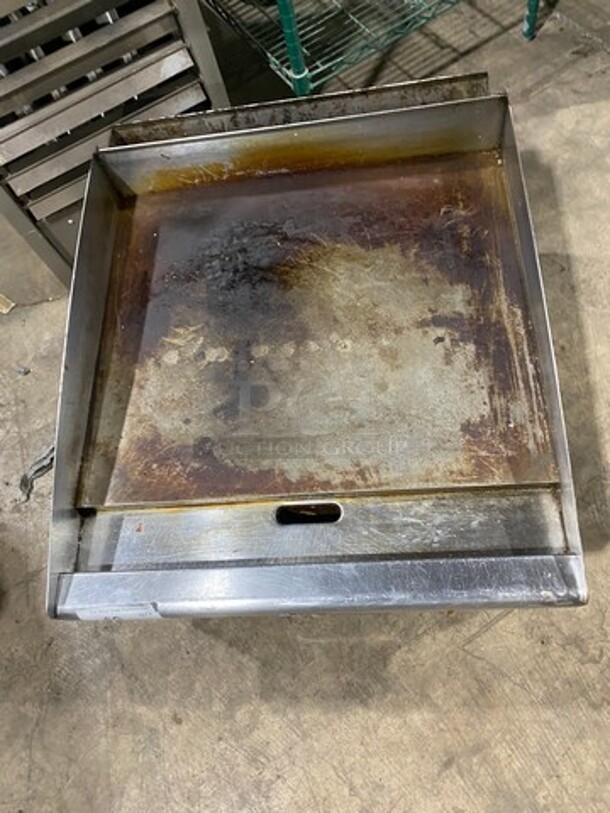 Star Max Commercial Countertop Natural Gas Powered Flat Top Griddle! With Back And Side Splashes! All Stainless Steel! On Small Legs! - Image 5 of 7