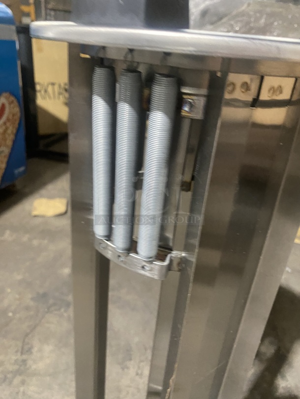 New In Box! Lakeside Stainless Steel Drop In Plate Dispenser! MODEL:4000 SN:747069003420! - Image 4 of 5
