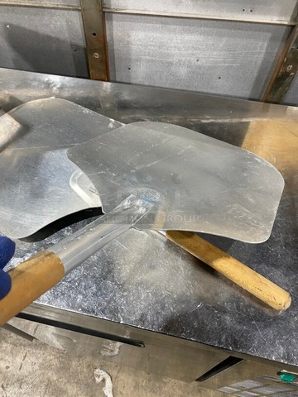 Assorted Size Pizza Paddle! Stainless Steel With Wooden Handle! 2x Your Bid! - Image 7 of 7
