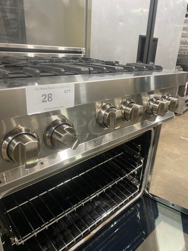 SWEET! Zline Gas Powered 4 Burner Stove! With Oven Underneath! Stainless Steel! On Legs! MODEL RG30 SN:19062276097  - Image 8 of 11