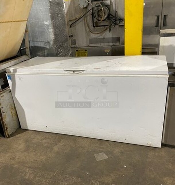 Electrolux White Commercial Reach In Chest Freezer/ Cooler! With Hinged Top Lid! Model: FGCH25M8LW1 SN: WB31948704 115V - Image 1 of 8