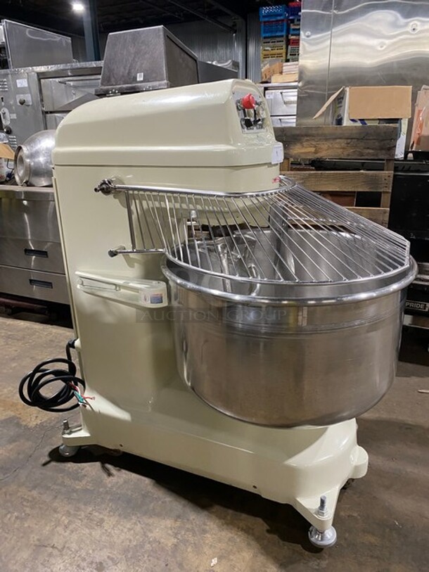FAB! Unisource Spiral Mixer With Mixing Bowl And Guard! With Spiral Hook! Working When Removed! MODEL HL17066K SN:S14010010 220V 3PH - Image 3 of 9