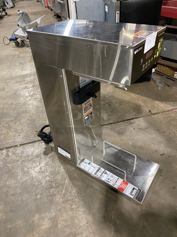 Bunn Commercial Countertop Iced Tea Brewing Machine! Stainless Steel Body! Model: IC3DBC SN: IC000153454 120/208V 60HZ 1 Phase - Image 2 of 9