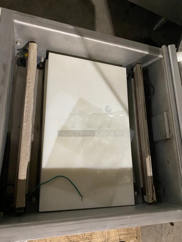 Sipromac Commercial Countertop Vacuum Sealer! Stainless Steel Body! Model: 350 SN: 00846 110V 60HZ 1 Phase - Image 5 of 8