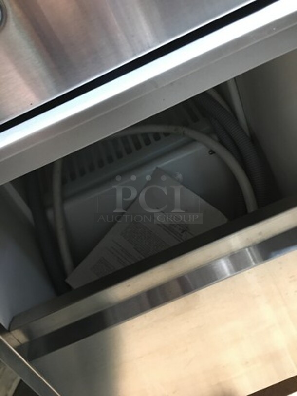 NEW! OUT OF THE BOX! SCRATCH-N-DENT! Whynter Undercounter Ice Maker! 44LB A Day Capacity! Model: FIM450HS 115V - Image 8 of 8