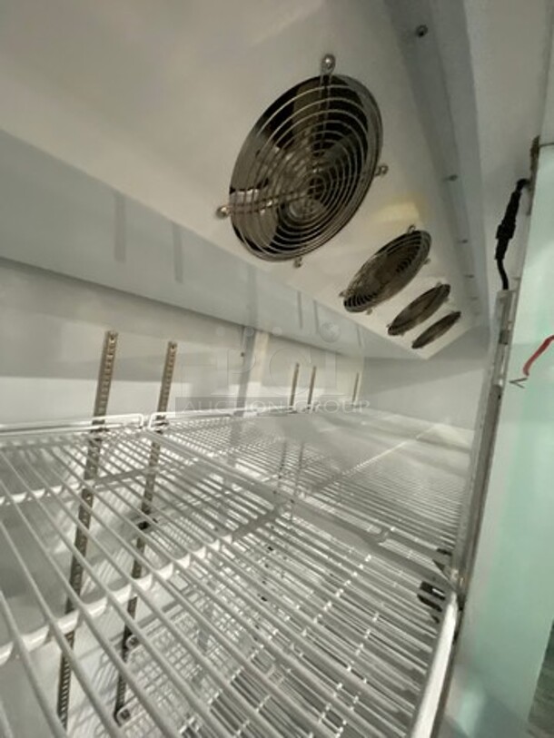 Spartan Commercial 3 Door Reach In Cooler Merchandiser! With View Through Doors! Poly Coated Racks! Model: SGM72RS SN: 6144311816063502 115V - Image 6 of 9