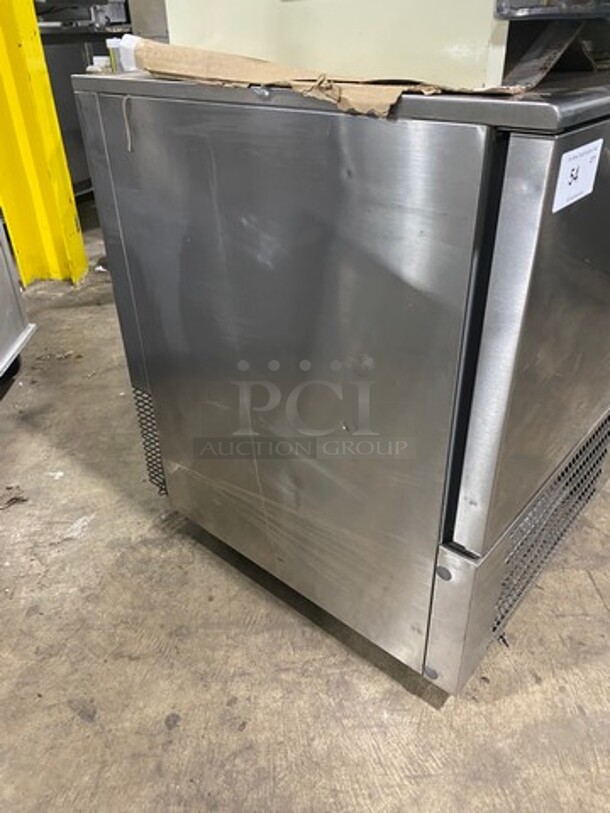 Frigo Electrica Commercial Single Door Under The Counter Blast Chiller! All Stainless Steel! Model: AT05ISO SN: 20122036 230V 60HZ 1 Phase - Image 2 of 8