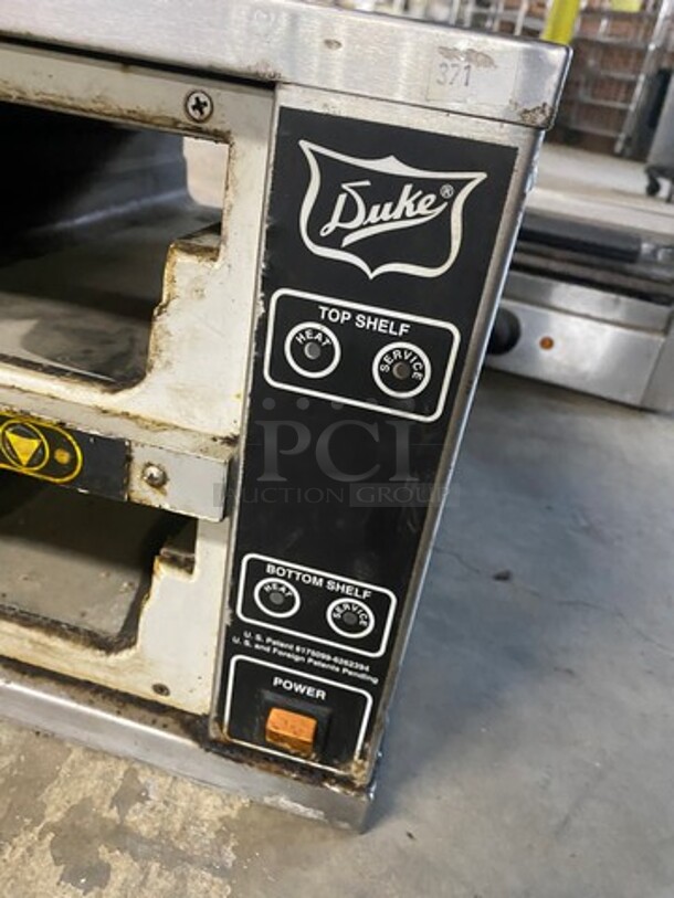 Duke Commercial Countertop Heated Holding Cabinet! Solid Stainless Steel! Model: FWM324SB2208 SN: 94AAJC0196 208V 60HZ 1 Phase - Image 7 of 8