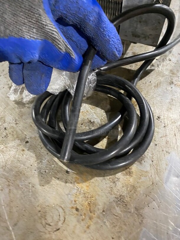 Delfield Commercial Drop In Cold Pan! Solid Stainless Steel! Model: N8118B SN:1207150002501 115V 1PH - Image 8 of 8