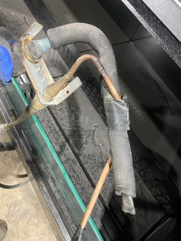 Structural Concepts Commercial Open Grab-N-Go Display Case Merchandiser! With Top Dry Display Case Merchandiser! With Rear Access Doors! NO COMPRESSOR! Model: SB57543631 SN: 597981EI133616 115V 60HZ 1 Phase - Image 10 of 10