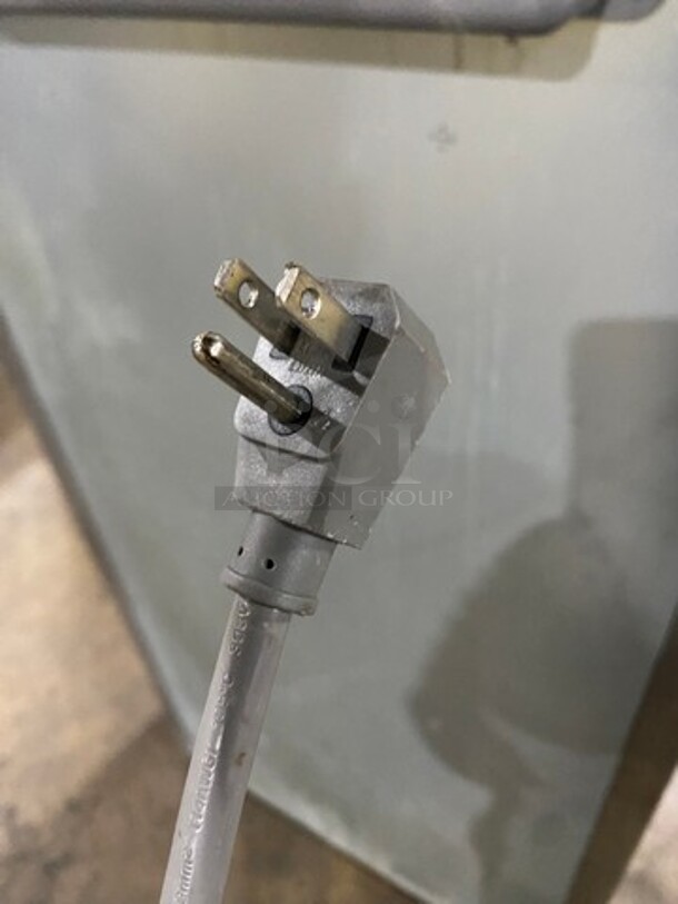 Turbo Air Commercial Single Door Reach In Freezer! All Stainless Steel! On Casters! Model: M3F241 SN: M3F2L7Y034 115V 60HZ 1 Phase - Image 9 of 10