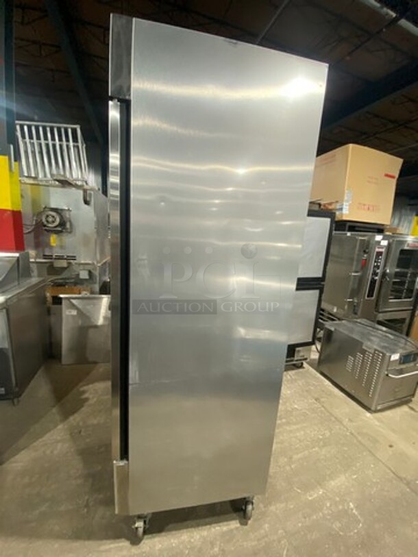 True Commercial Single Door Reach In Refrigerator! Solid Stainless Steel! On Casters! Model: T23 SN: 13232381 115V 60HZ 1 Phase - Image 2 of 9