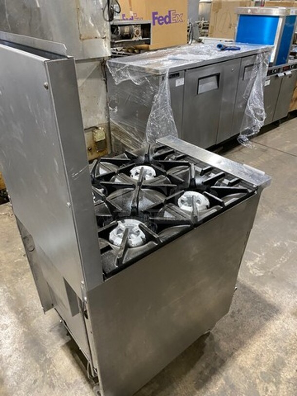 Sunfire Commercial Natural Gas Powered 4 Burner Stove! With Raised Back Splash! With Oven Underneath! All Stainless Steel! On Casters! - Image 4 of 9
