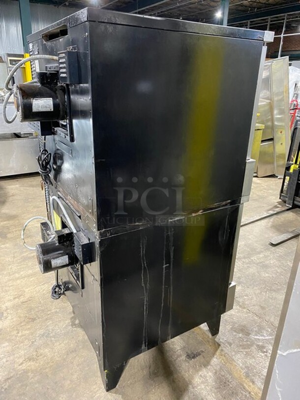 (x2) Sunfire Commercial Natural Gas Powered Double Deck Convection Oven! With View Through Doors! Metal Oven Racks! All Stainless Steel! 2x Your Bid Makes One Unit! MODEL 8061 SN:9901CJ0346 115V 1PH - Image 3 of 10
