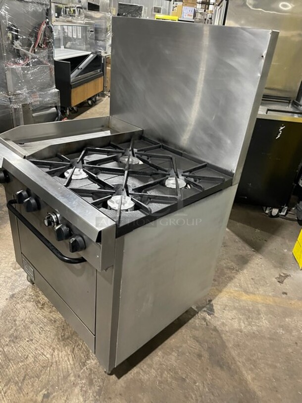 Amazing! Southbend Heavy Duty Commercial Natural Gas Powered 4 Burner Stove! With Left Sidle Flat Griddle! With Raised Back Splash! With Oven Underneath! All Stainless Steel! On Casters! Model P32DBBB! Working When Removed! - Image 2 of 9