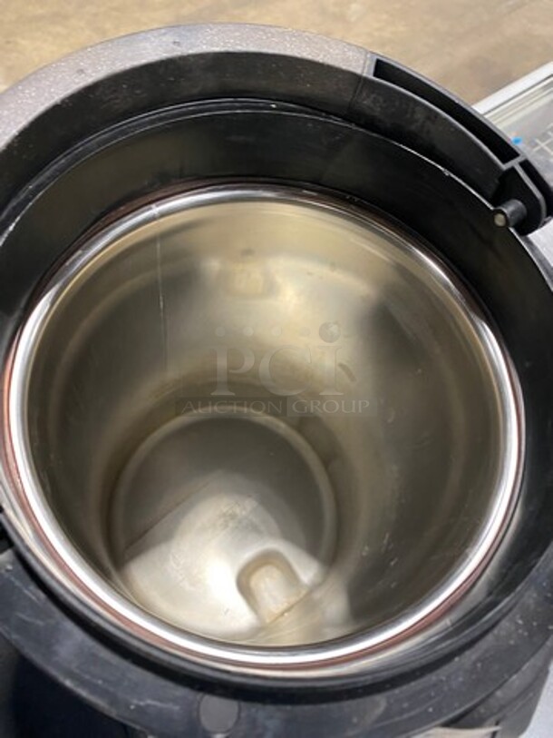 Commercial Countertop Hot Beverage Dispenser! Stainless Steel Body! Model: SHSERVER SN: TS00429602 - Image 6 of 6