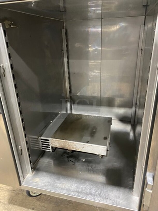 FWE Electric Powered Food Warming Cabinet! All Stainless Steel! On Casters! Model: TS182677CHP SN: 123313001 120V - Image 7 of 11