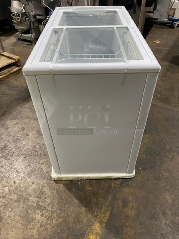 SCRATCH-N-DENT! Kelvinator Commercial Reach Down Freezer! Model: KCNF073WS SN: 95111779 115V - Image 5 of 12