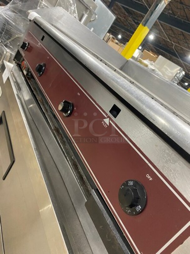 Southbend Commercial Countertop Natural Gas Powered Flat Top Griddle! With Back And Side Splashes! All Stainless Steel! - Image 6 of 9