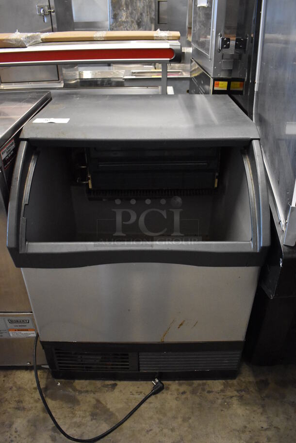 Scotsman CU1526MA-1E Stainless Steel Commercial Self Contained Undercounter Ice Machine. Missing Lid. 115 Volts, 1 Phase. 26x27x33