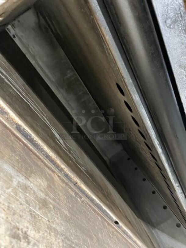 Blodgett Commercial Natural Gas Powered Double Deck Baking/ Pizza Oven! All Stainless Steel! On Legs! WORKING WHEN REMOVED! 2x Your Bid Makes One Unit! - Image 6 of 11