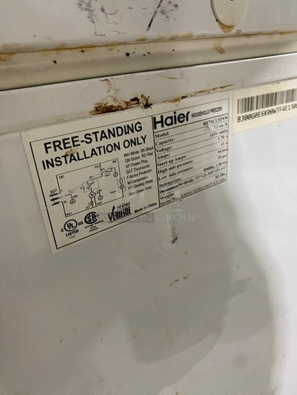 GREAT! Haier Commercial Reach Down Chest Freezer! Model HF71CL53NW Serial B300G04! 115V! WORKING WHEN REMOVED! - Image 5 of 7