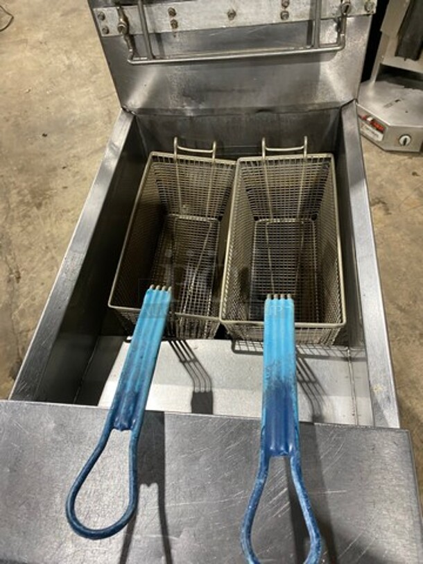 Frymaster Commercial Natural Gas Powered Deep Fat Fryer! With 2 Frying Baskets! With Backsplash! All Stainless Steel! On Casters! - Image 5 of 8
