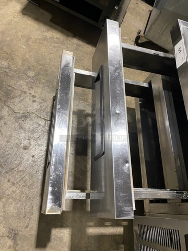 Avantco Commercial Refrigerated 2 Drawer Chef Base! All Stainless Steel! On Casters! Model: 178CBE36HC SN: 6188260121100707 115V - Image 5 of 9