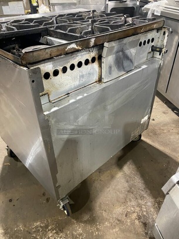 LATE MODEL! 2021 Rocket Cooking Commercial 6 Burner Natural Gas Powered Stove! With Oven Underneath! All Stainless Steel! Model RCPRO36GST Serial 2572612109280384! On Casters! - Image 3 of 12