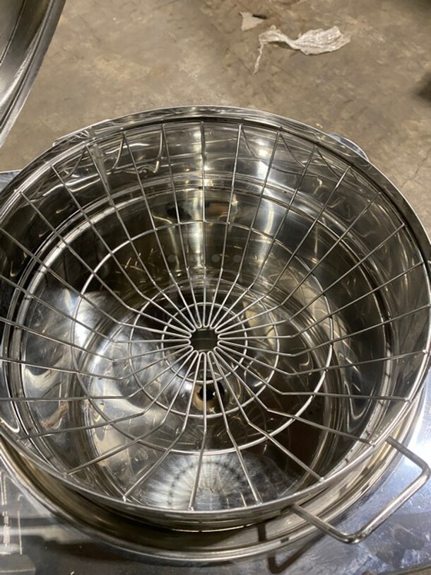 American Metal Ware All Stainless Steel Dual Coffee Brewer! With Hot Water Line! On Legs! Model 8103E Serial 106166! 120/208V 1 Phase! - Image 7 of 12