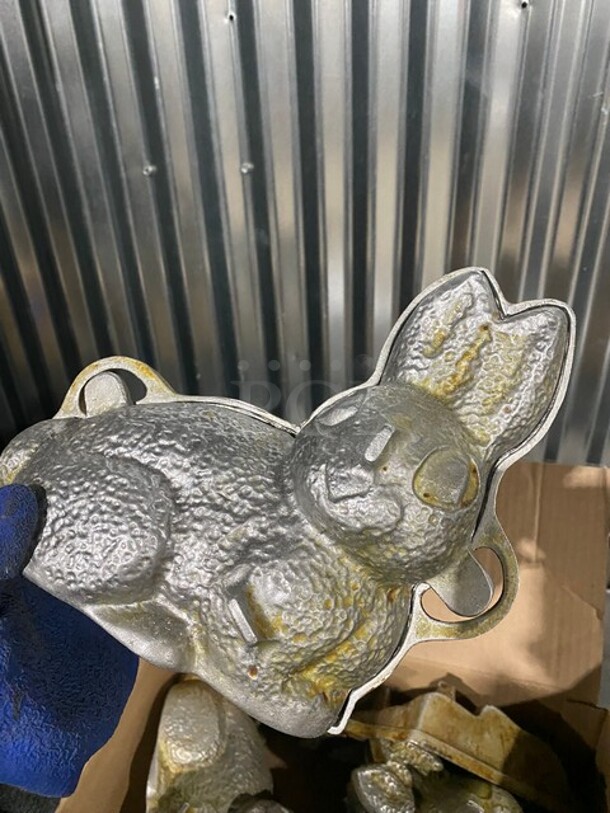 All One Money! Assorted Aluminum Bunny Shaped Baking Mold! - Image 2 of 4