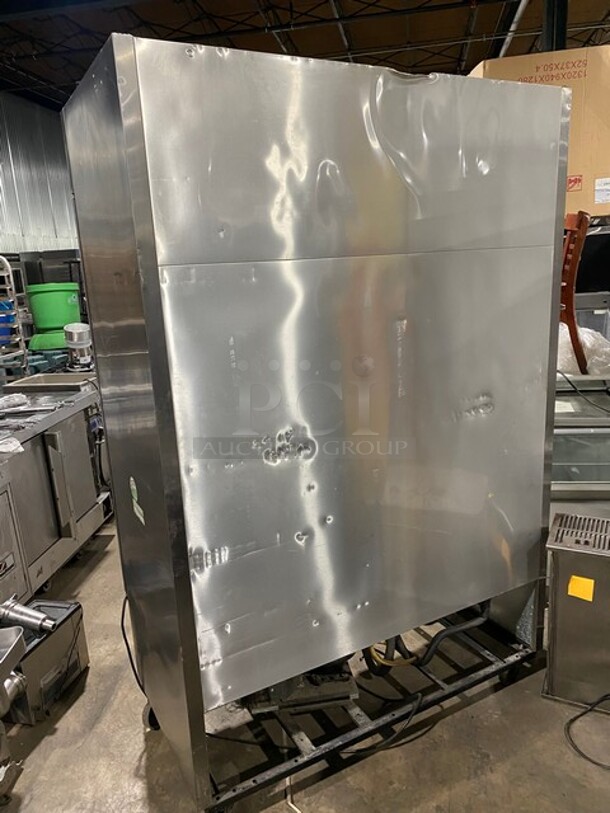 True Commercial 2 Door Reach In Refrigerator! With Poly Coated Racks! All Stainless Steel! On Casters! Model: TS49 SN: 8143466 115V 60HZ 1 Phase - Image 3 of 8