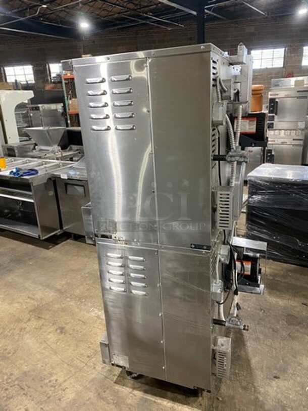 American Range Commercial Natural Gas Powered Double Deck Convection Oven! With Solid Doors! All Stainless Steel! On Casters! 2x Your Bid Makes One Unit! Model: MSD2 SN: 150708080 - Image 2 of 10