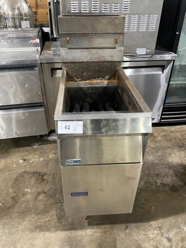 PITCO Frialator! Stainless Steel Commercial Natural Gas Deep Fat Fryer W/ Side Splash And Backsplash! On Legs! - Image 1 of 8