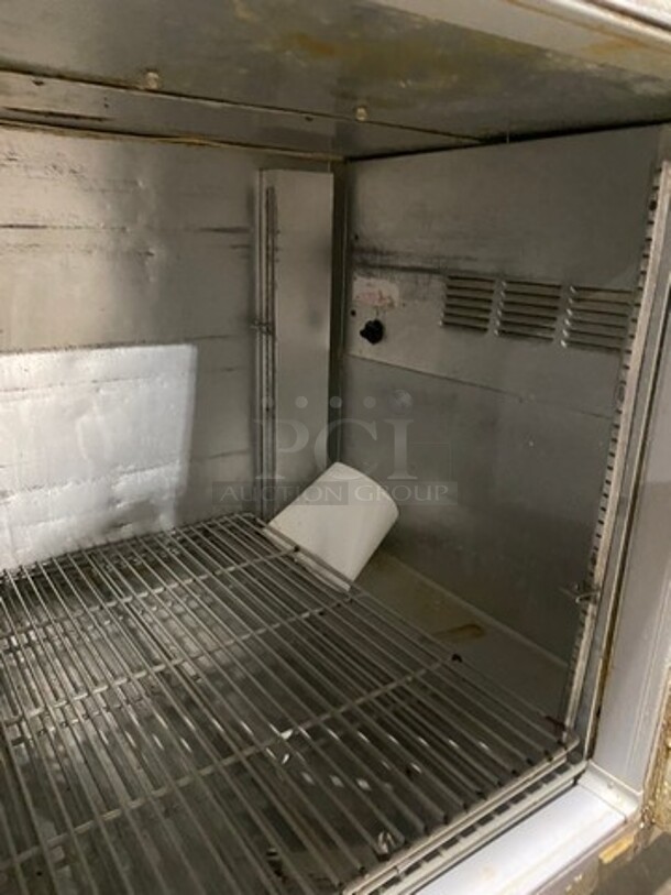 Beverage Air Commercial Refrigerated Pizza Prep Table! With Single Door Underneath Storage Space! All Stainless Steel! On Casters! Model: DP46! Working When Removed! - Image 6 of 9