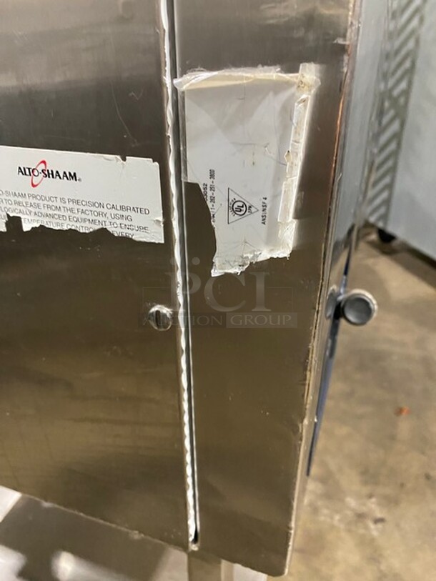Nice! Late Model Alto Shaam! Stainless Steel Commercial Electric Powered Combi Convection Oven! 208/240 Volts! 3 Phase! Model: CTP10-10E  - Image 9 of 11