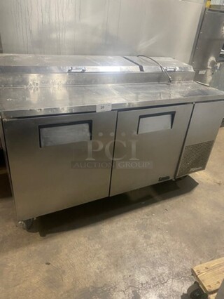 True Commercial Refrigerated Pizza Prep Table! With 2 Door Storage Space Underneath! All Stainless Steel! On Casters! Model: TPP67 SN: 13855773 115V 60HZ 1 Phase