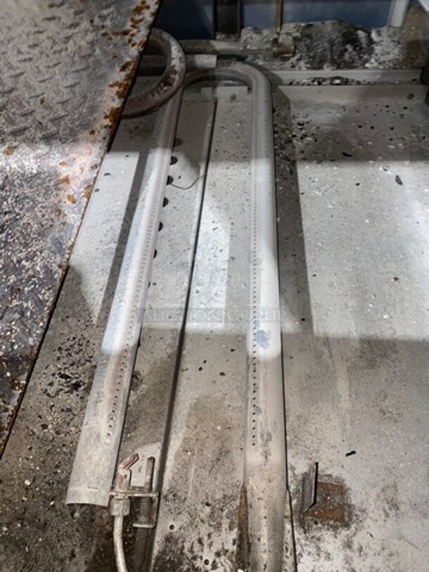 Garland Commercial Natural Gas Powered Double Deck Pizza Oven! With Stones! All Stainless Steel! 2x Your Bid Makes One Unit! - Image 7 of 11