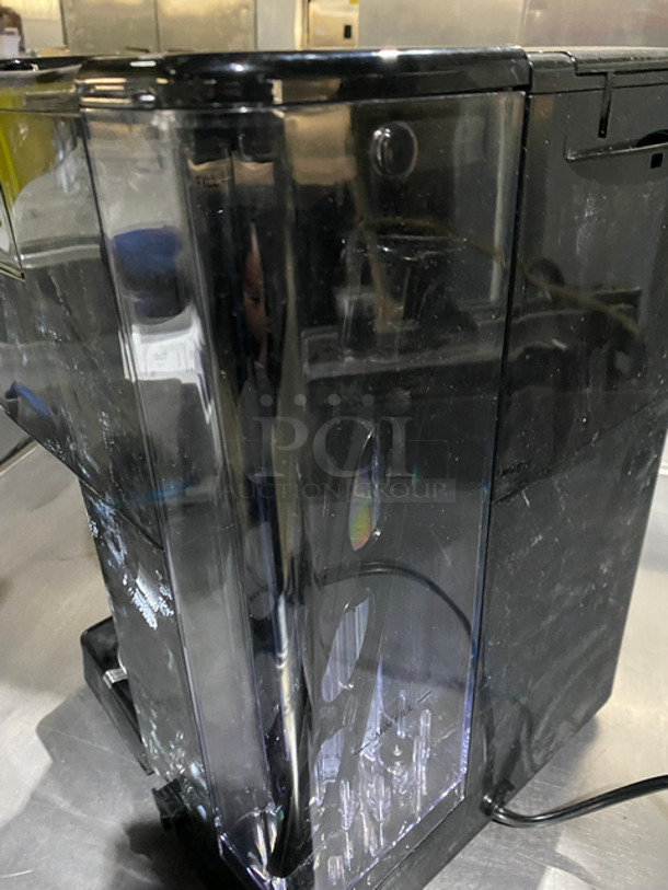 Cuisinart Countertop Coffee Machine/Single Cup Coffee Brewer! Model: SS15 120V 60HZ - Image 9 of 11