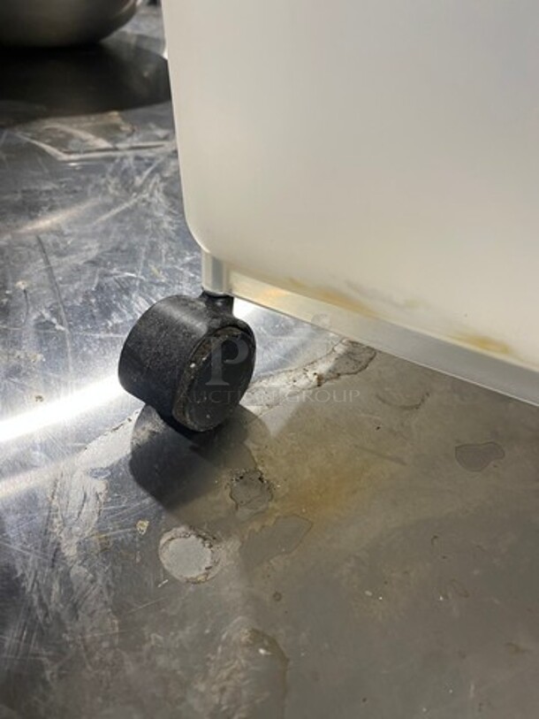 With Poly Ingredient Bin! With Lid! On Casters! - Image 7 of 7