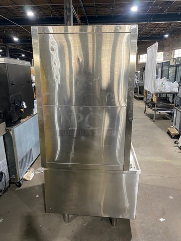 All Stainless Steel Triple Deck Natural Gas Powered Steamer! On legs    - Image 2 of 9