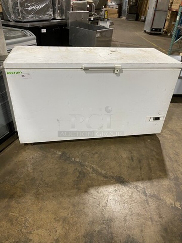 Arctiko Commercial Reach Down Chest Freezer! With Hinged Top Lid! Model: SF500 SN: 20170852996 120V