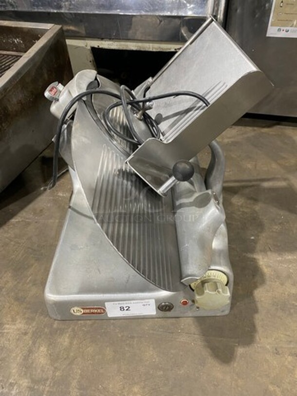 Sweet! Berkel Heavy Duty Commercial 12 Inch Blade Meat & Cheese Slicer! 115V 1 Phase!  - Image 1 of 7