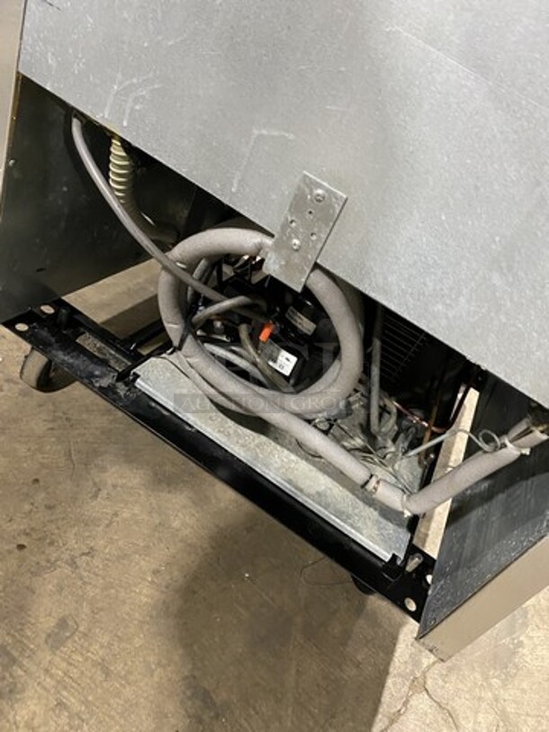 Nice! Turbo Air All Stainless Steel One Reach In Cooler! Maximum Series! Model MSR23! 110/120V 1 Phase! On Casters!   - Image 9 of 9