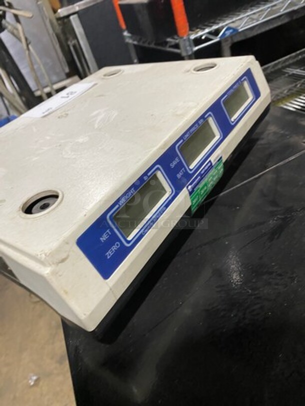 Penn Scale Commercial Countertop Food Portioning/ Pricing Scale! 30 Pound Capacity! Model: CM101 SN: 09160112 120V - Image 4 of 7