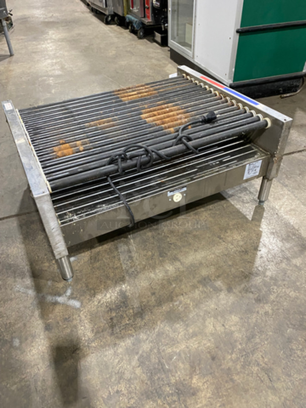 APW Wyott Commercial Countertop Hot Dog Roller Grill! All Stainless Steel! On Legs! Model: HRS755T SN: 8179618040844 208/240V 60HZ 1 Phase - Image 3 of 9
