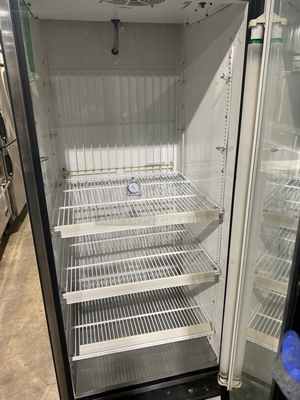 True Commercial Single Door Reach In Freezer Merchandiser w/ Poly Coated Racks! MODEL GDM-23F SN:13104742 115V 1PH - Image 5 of 9