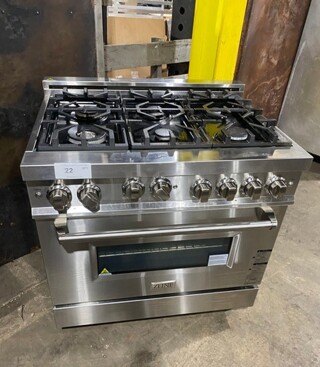2021 Zline Gas Powered 6 Burner Stove With Oven Underneath! Stainless Steel! MODEL RG36 SN: RG36210129182